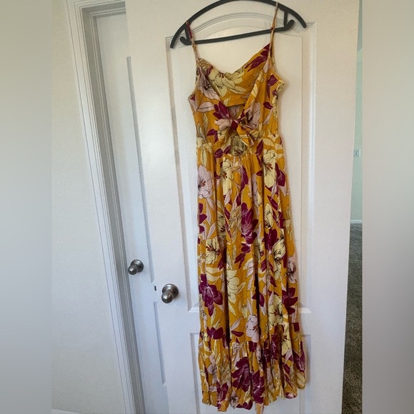 NWT BAND OF GYPSIES LOVESCAPE GOLD FLORAL COWL NECK MAXI DRESS - Picture 5 of 9